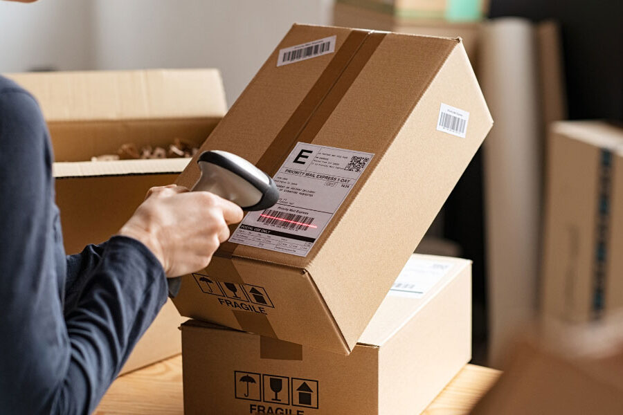 Guía completa para seleccionar un proveedor de paquetería urgente adaptado a las necesidades de tu eCommerce